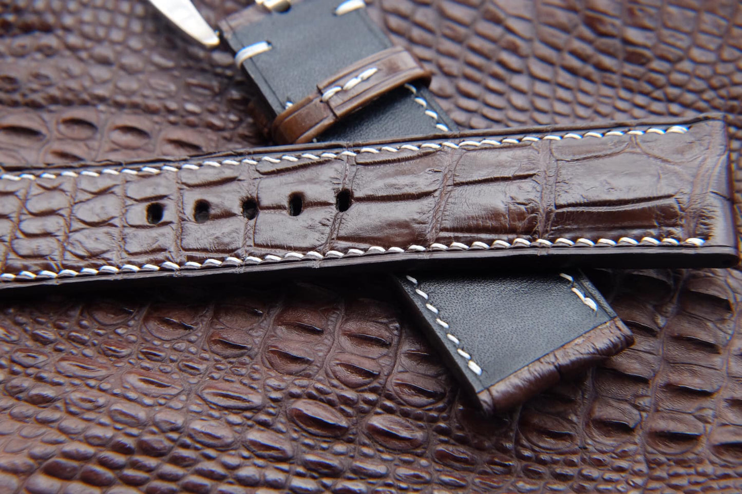 BESPOKE DARK BROWN CROCODILE LEATHER WATCH STRAP HDCS47