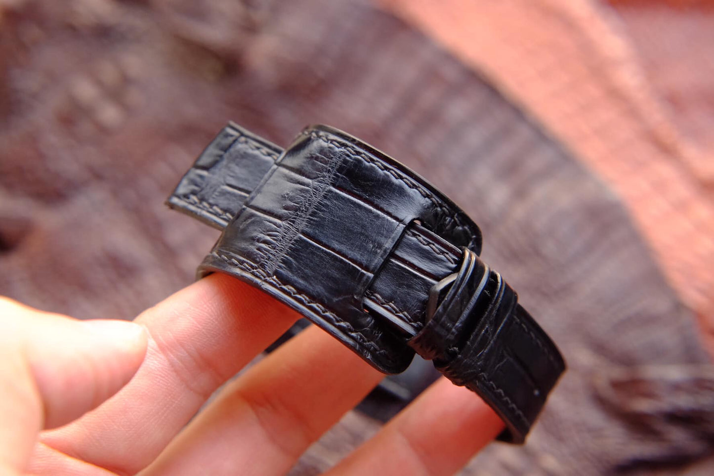 BESPOKE BLACK CROCODILE LEATHER WATCH STRAP HDCS63
