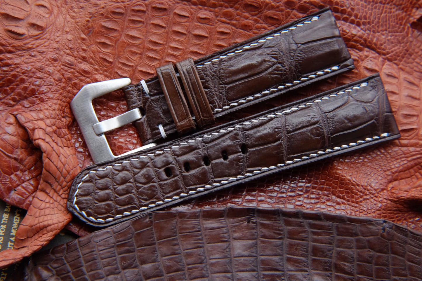 BESPOKE DARK BROWN CROCODILE LEATHER WATCH STRAP HDCS47