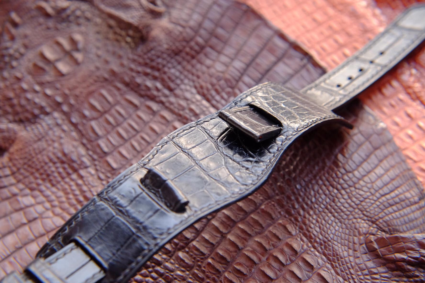 BESPOKE BLACK CROCODILE LEATHER WATCH STRAP HDCS63