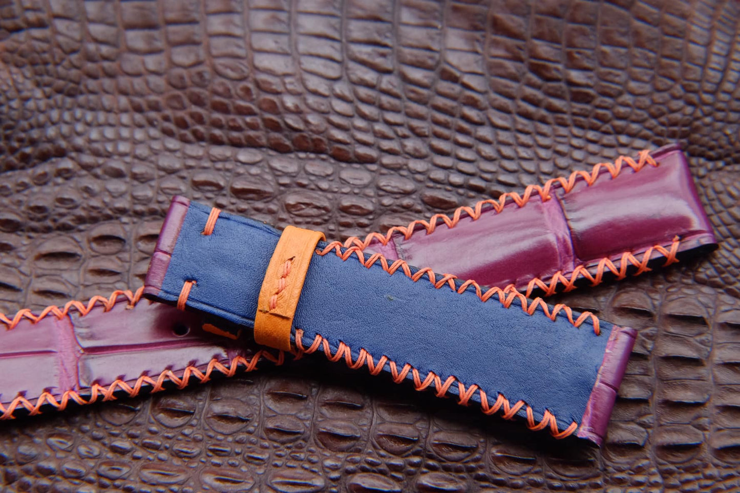 BESPOKE RED CROCODILE LEATHER WATCH STRAP HDCS70
