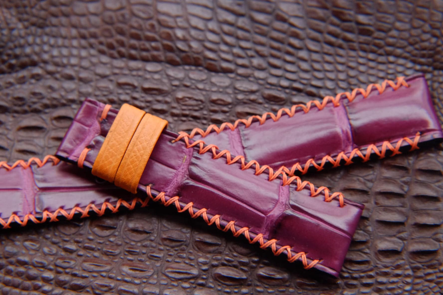 BESPOKE RED CROCODILE LEATHER WATCH STRAP HDCS70