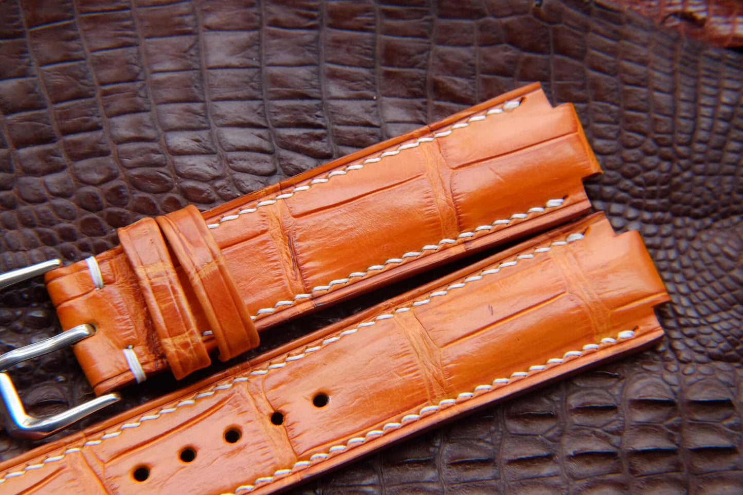 BESPOKE ORANGE CROCODILE LEATHER WATCH STRAP HDCS69