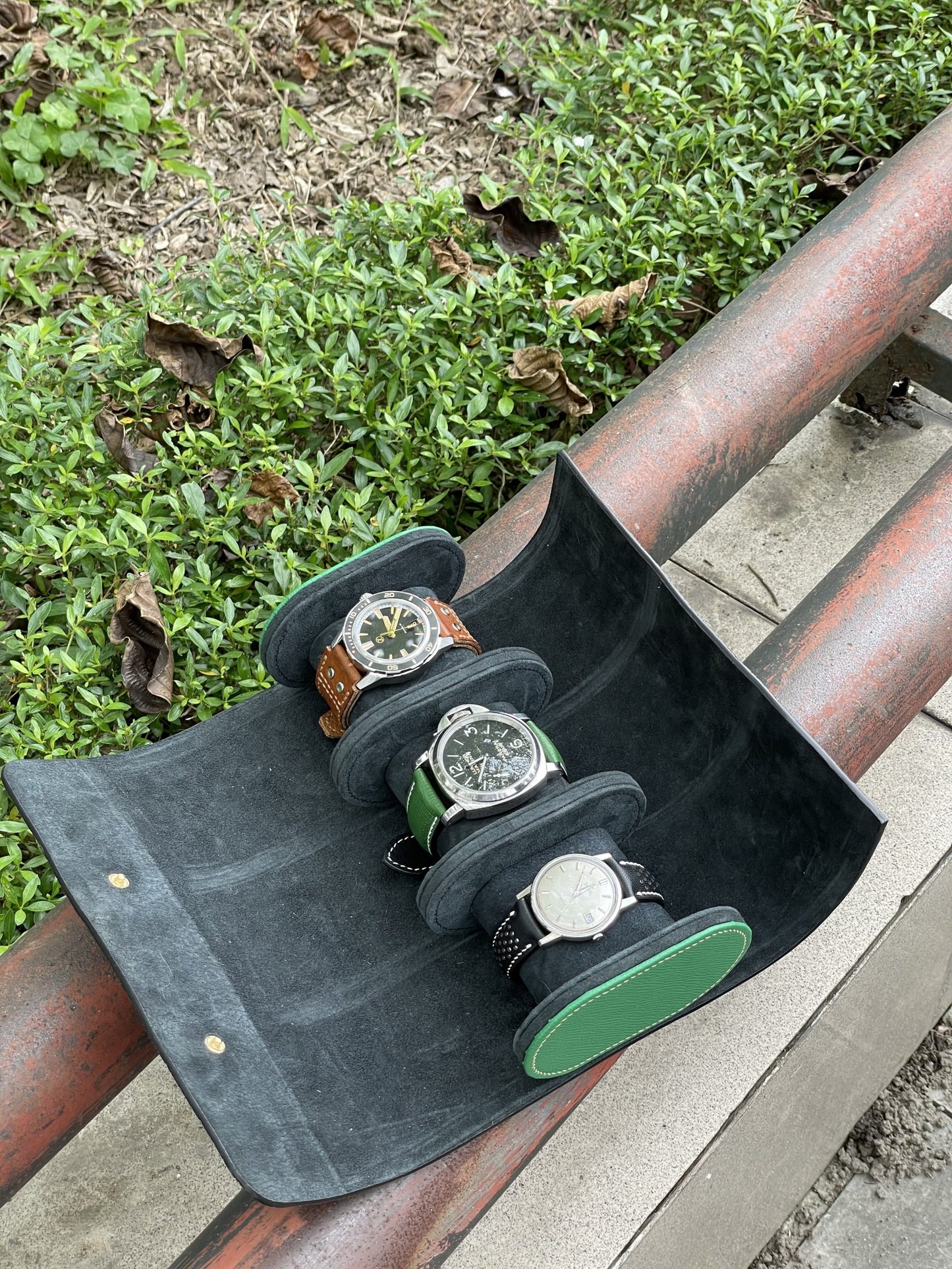 Green Stingray leather 3 watch roll HDWR06
