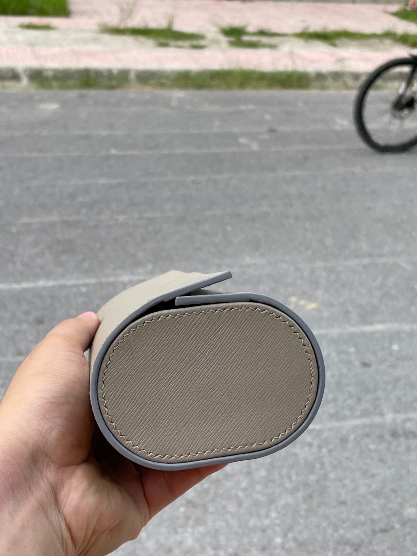 Light grey italian saffiano leather 3 watch roll HDWR18