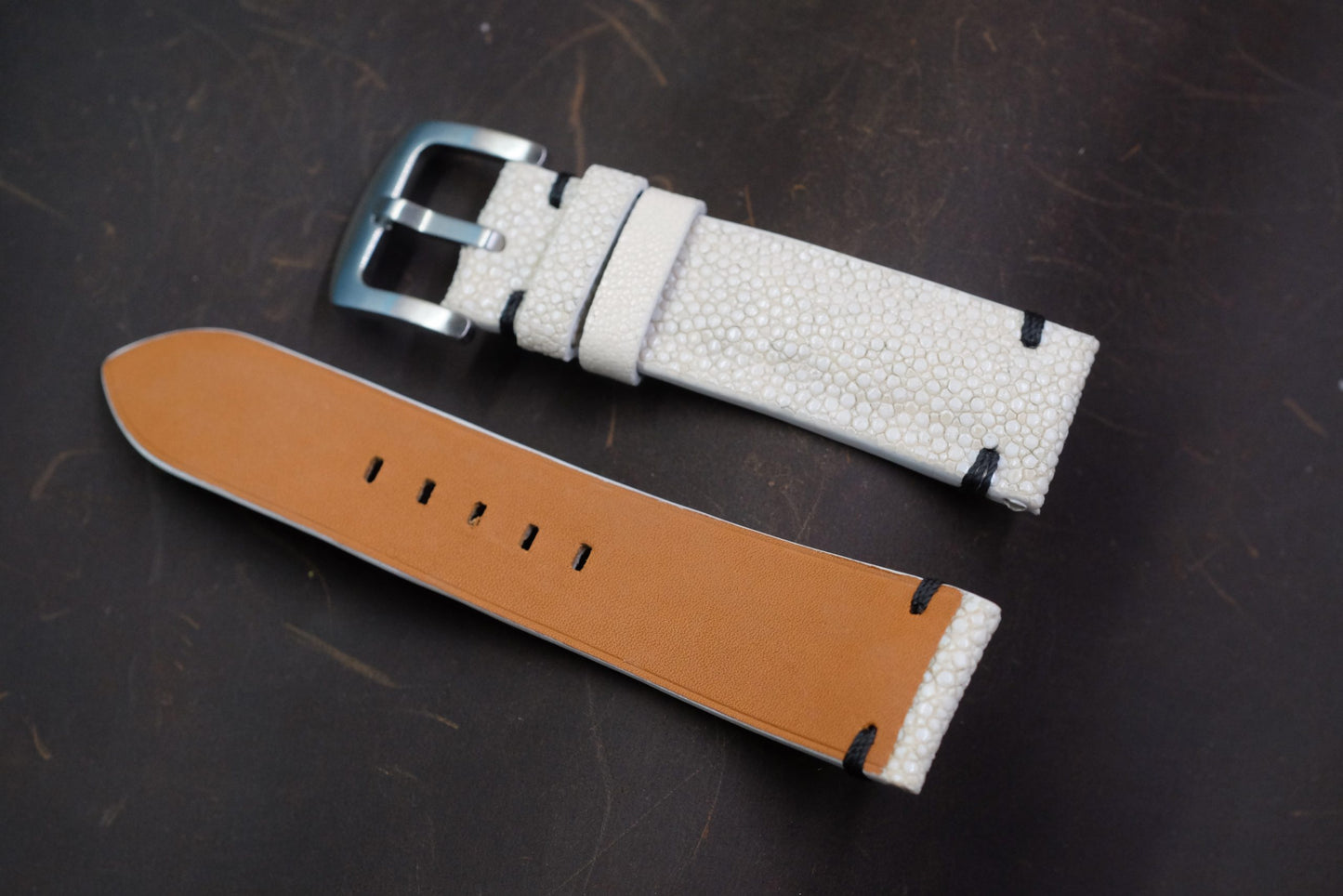 White no pearl stingray leather watch strap HDST136