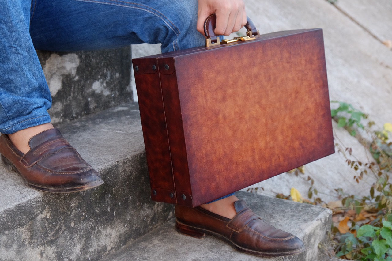 BESPOKE GENUINE BROWN LEATHER WATCH BOX FOR 18 WATCHES HDBWB01