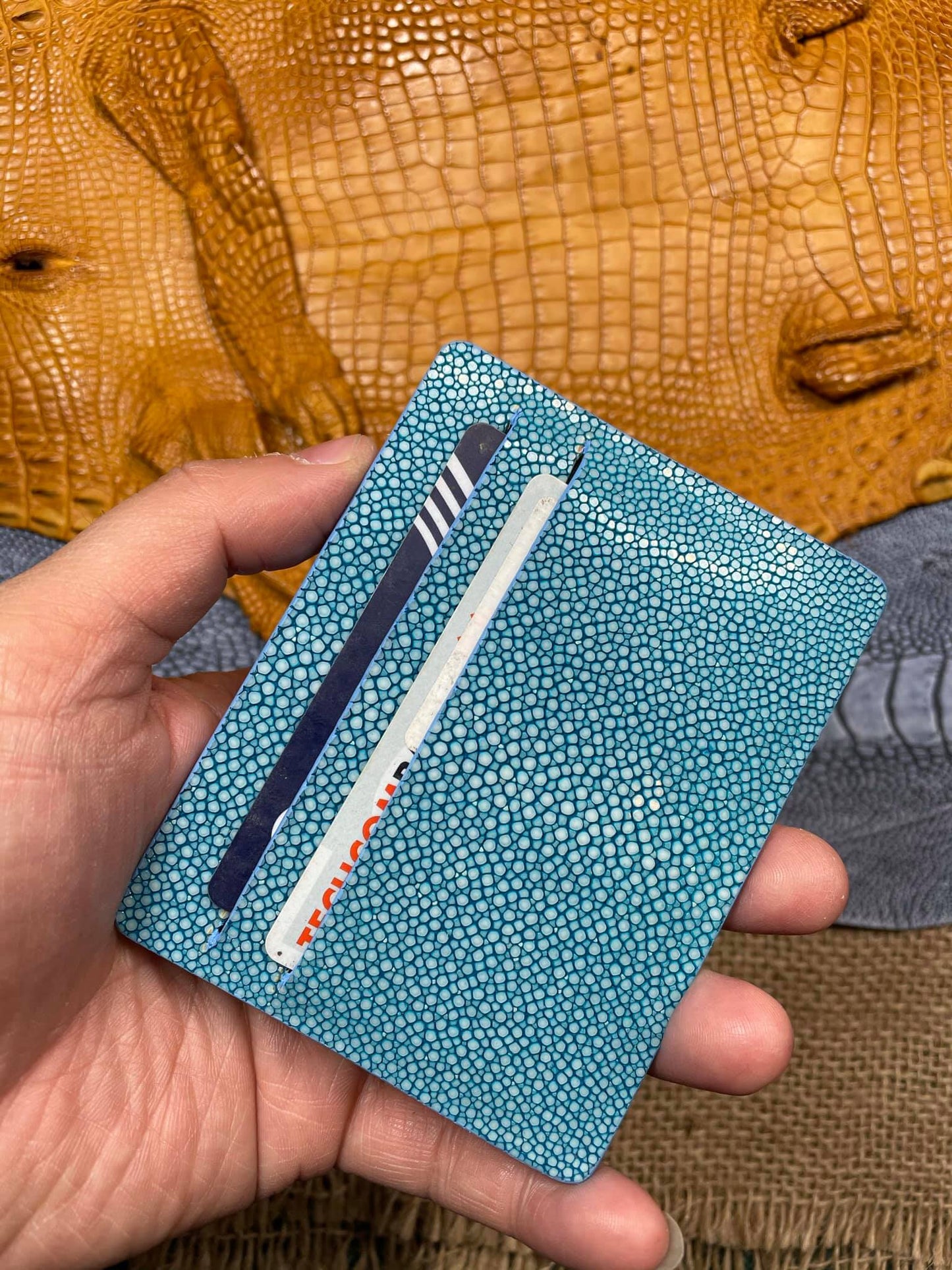 BESPOKE GENUINE BLUE STINGRAY CARD HOLDER WALLET HDWA67