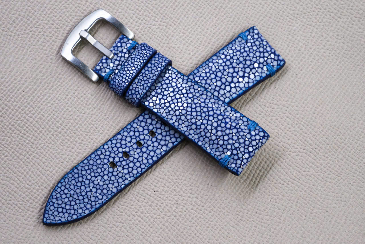 BLUE STINGRAY LEATHER WATCH STRAP RD147