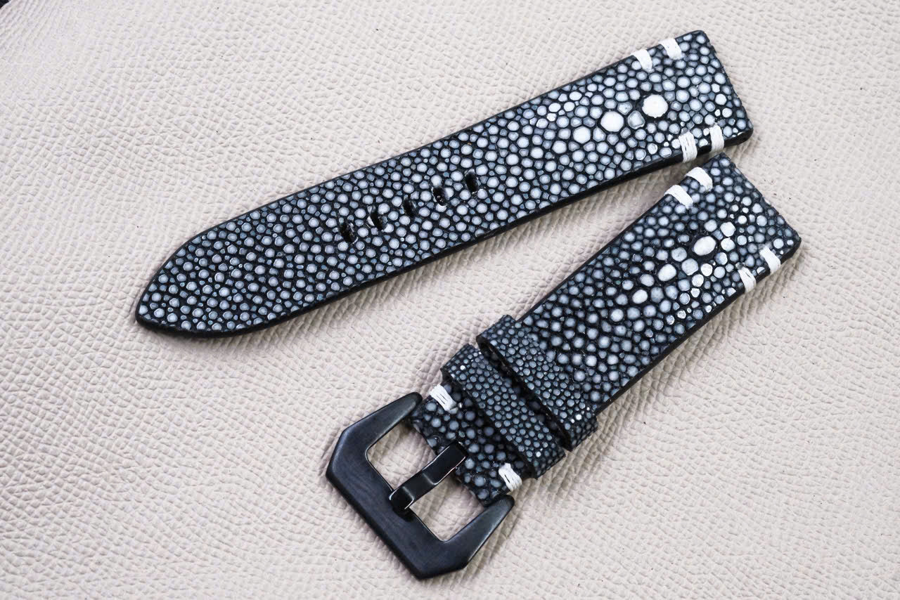 BLACK STINGRAY LEATHER WATCH STRAP RD144