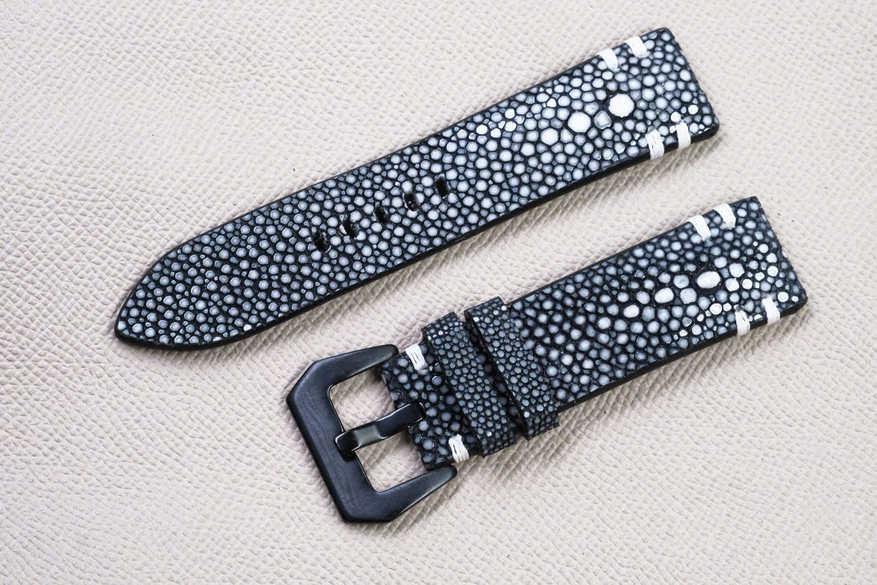BLACK STINGRAY LEATHER WATCH STRAP RD144