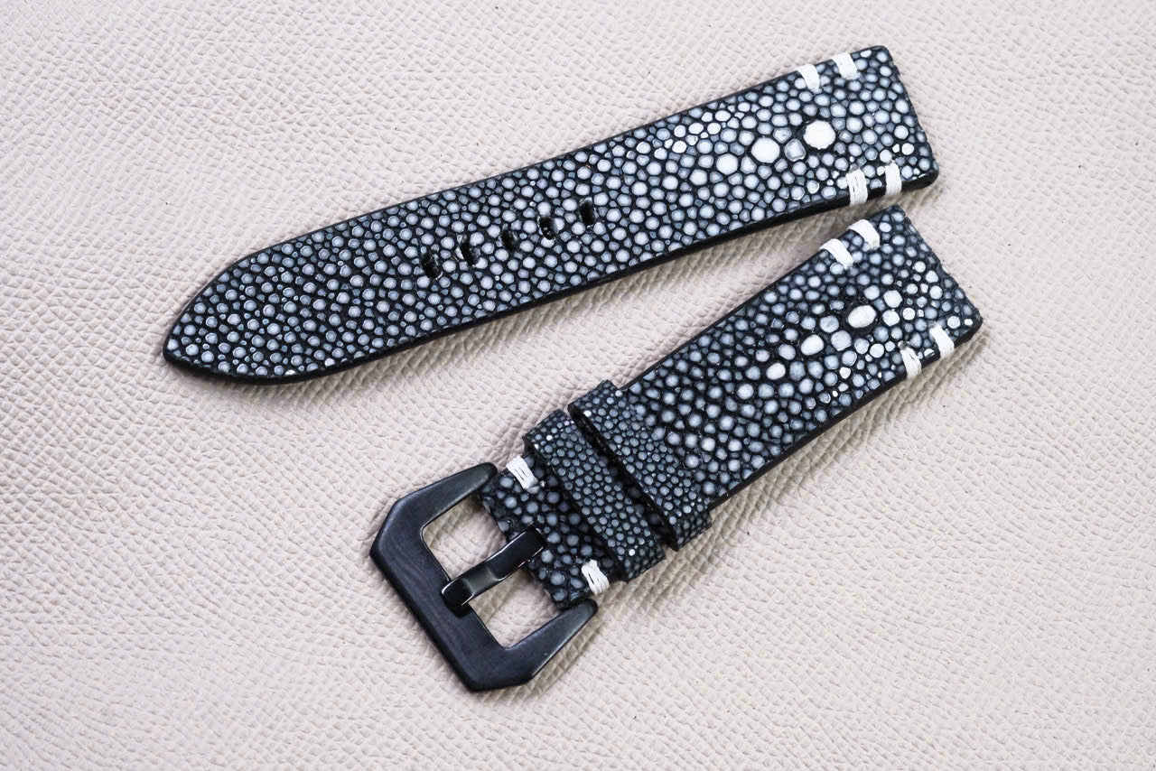 BLACK STINGRAY LEATHER WATCH STRAP RD144
