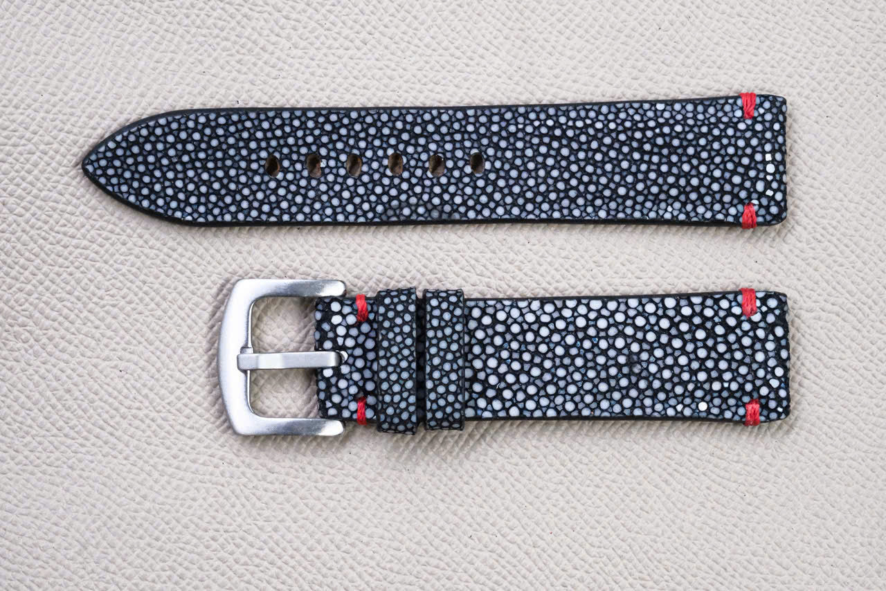 BLACK STINGRAY LEATHER WATCH STRAP RD146