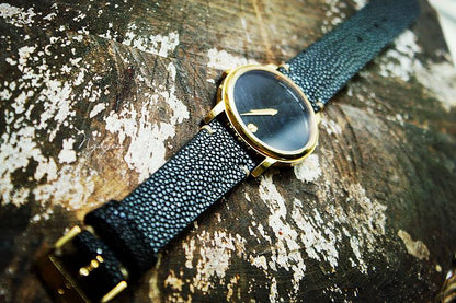 BESPOKE GENUINE NO PEARL BLACK STINGRAY LEATHER WATCH STRAP HDST05