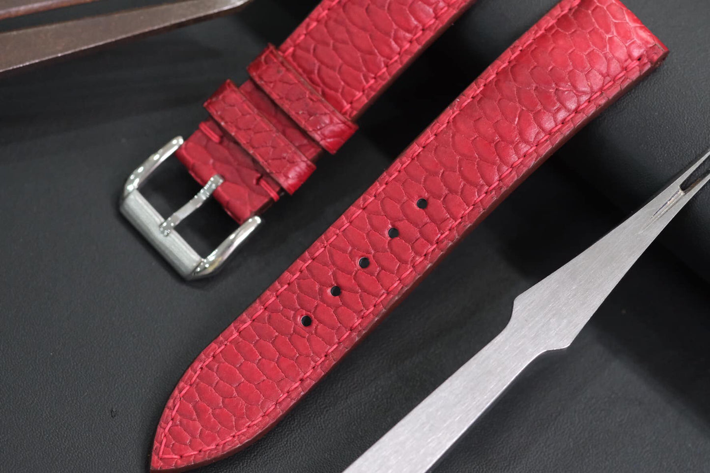 BESPOKE GENUINE RED BEAVER TAIL LEATHER WATCH STRAP HDLE04