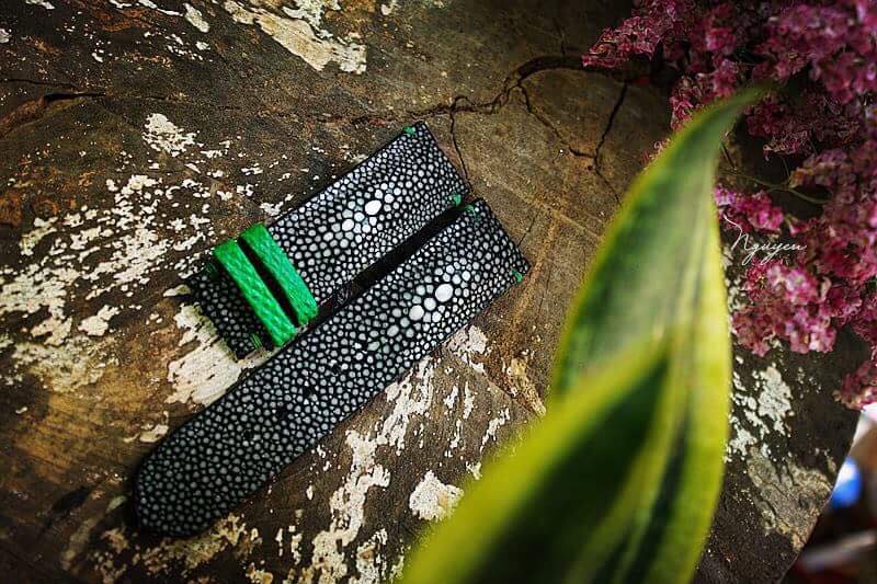 BESPOKE GENUINE DOUBLE PEARLS BLACK STINGRAY LEATHER WATCH STRAP HDST03