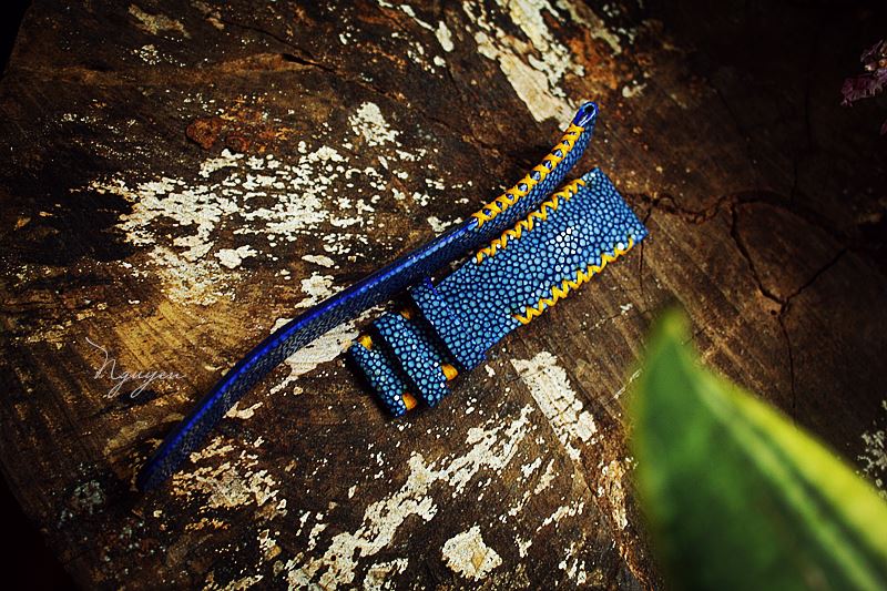 BESPOKE GENUINE NO PEARL BLUE STINGRAY LEATHER WATCH STRAP HDST01