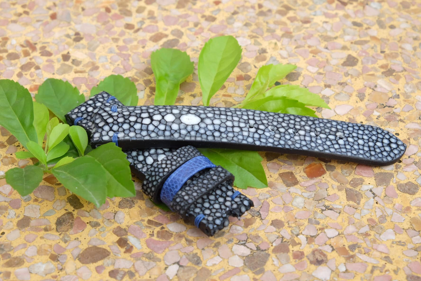 BESPOKE GENUINE DOUBLE PEARL BLACK STINGRAY LEATHER WATCH STRAP HDST12