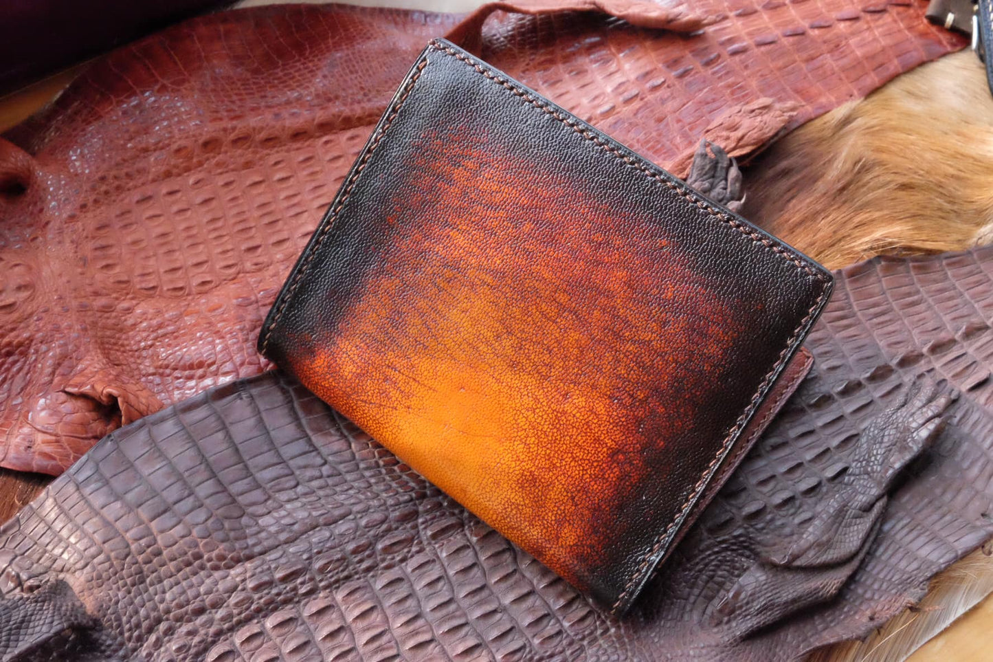 BESPOKE GENUINE BROWN PATINA COW LEATHER BIFOLD MAN WALLET HDWA15