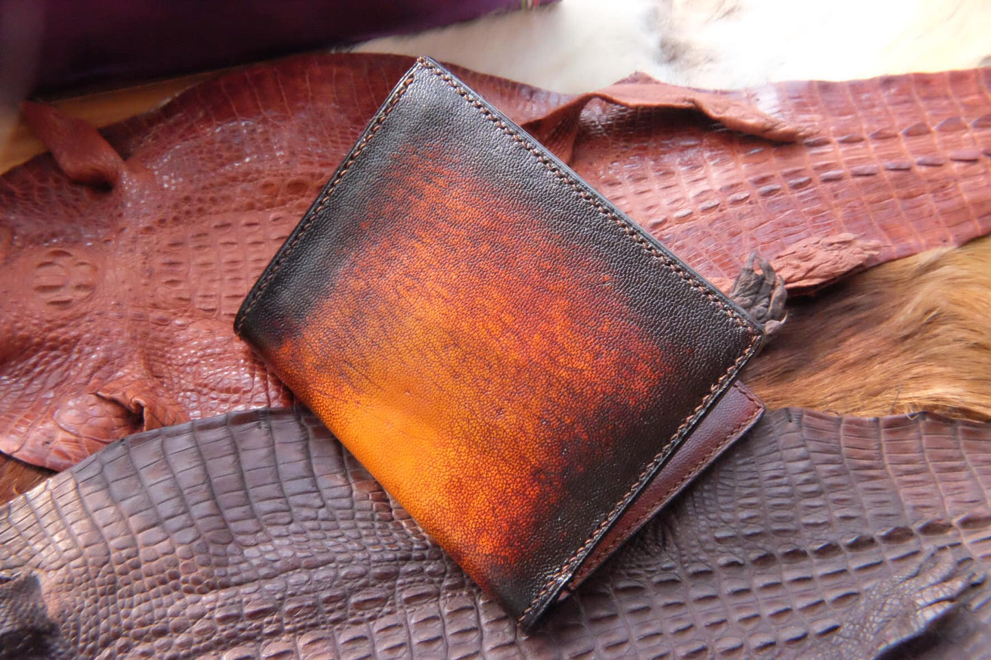 BESPOKE GENUINE BROWN PATINA COW LEATHER BIFOLD MAN WALLET HDWA15