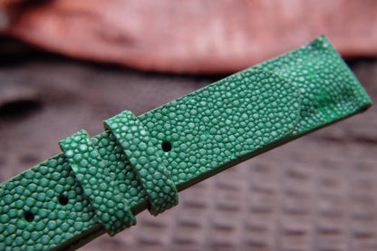 BESPOKE GENUINE NO PEARL GREEN STINGRAY LEATHER WATCH STRAP HDST10