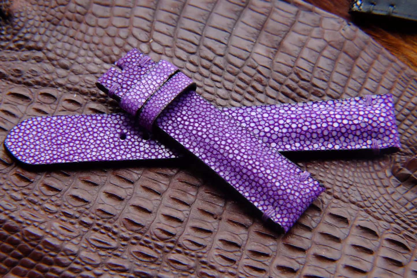 BESPOKE GENUINE NO PEARL PURPLE STINGRAY LEATHER WATCH STRAP HDST16