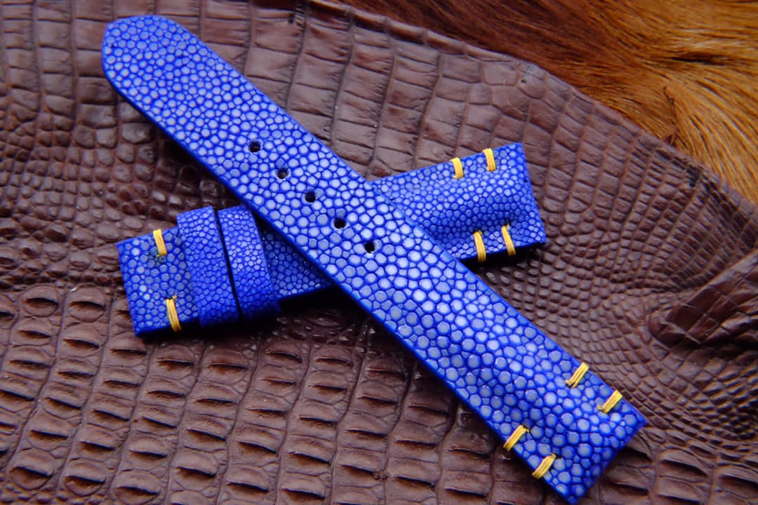 BESPOKE GENUINE NO PEARL BLUE STINGRAY LEATHER WATCH STRAP HDST14