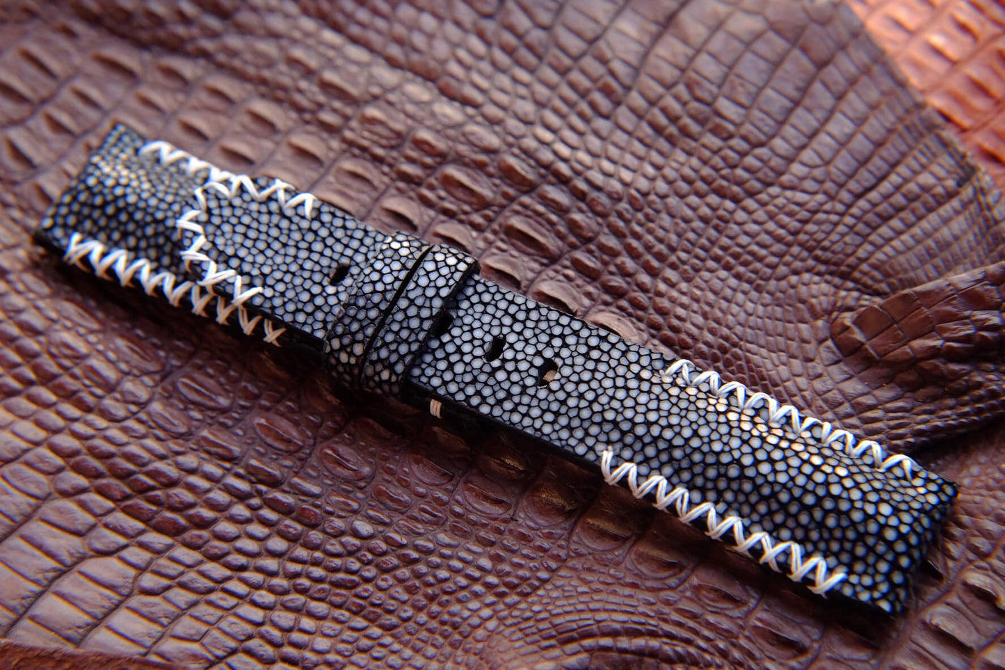 BESPOKE GENUINE NO PEARL BLACK STINGRAY LEATHER WATCH STRAP HDST17