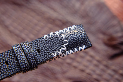 BESPOKE GENUINE NO PEARL BLACK STINGRAY LEATHER WATCH STRAP HDST17