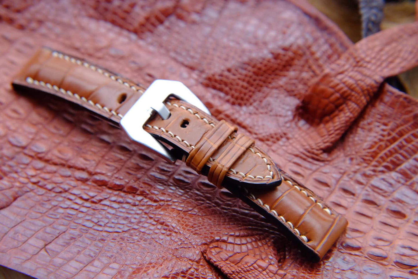 BESPOKE DARK BROWN CROCODILE LEATHER WATCH STRAP HDCS48