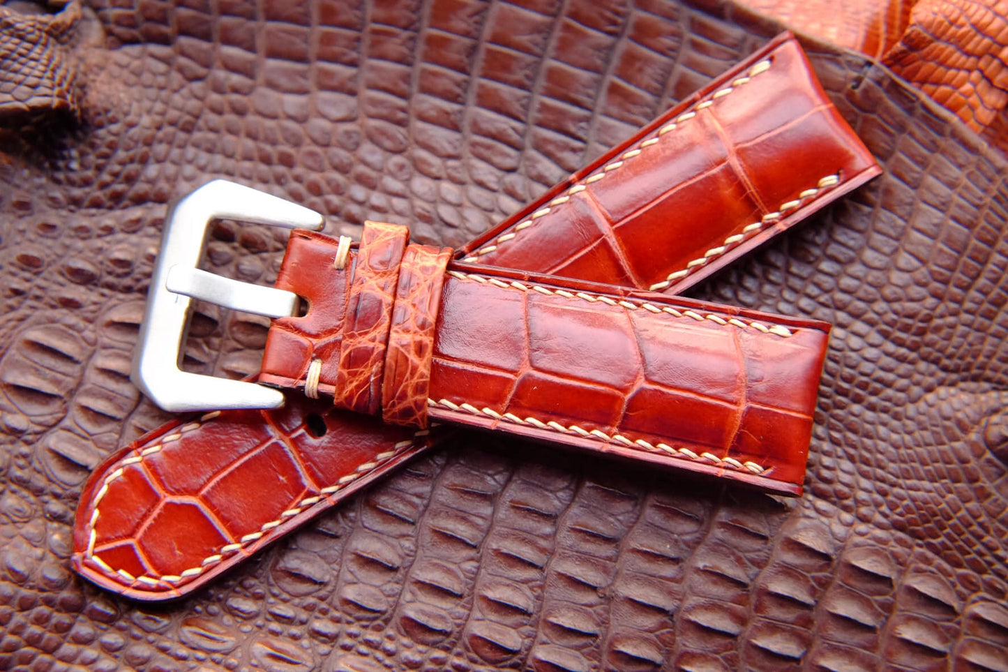 BESPOKE BROWN RED CROCODILE LEATHER WATCH STRAP HDCS56