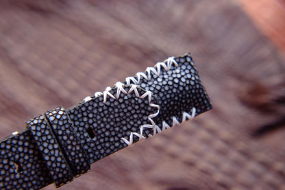 BESPOKE GENUINE NO PEARL BLACK STINGRAY LEATHER WATCH STRAP HDST17