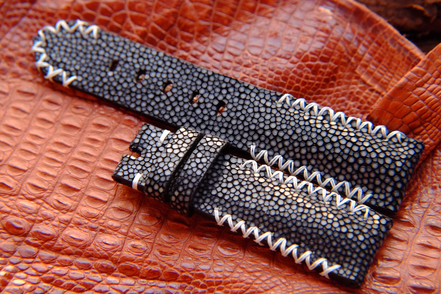 BESPOKE GENUINE NO PEARL BLACK STINGRAY LEATHER WATCH STRAP HDST17