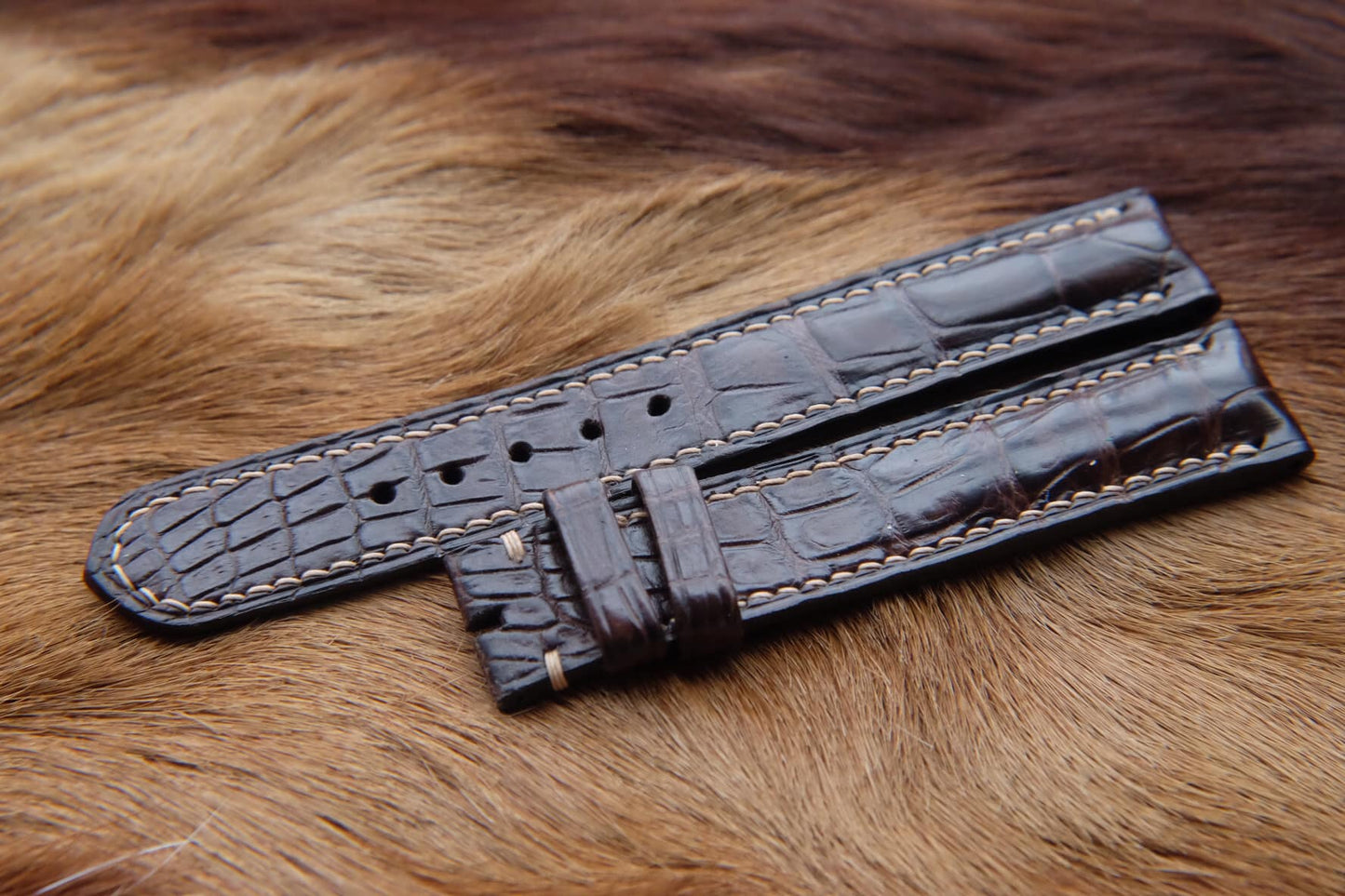 BESPOKE DARK BROWN CROCODILE LEATHER WATCH STRAP HDCS50