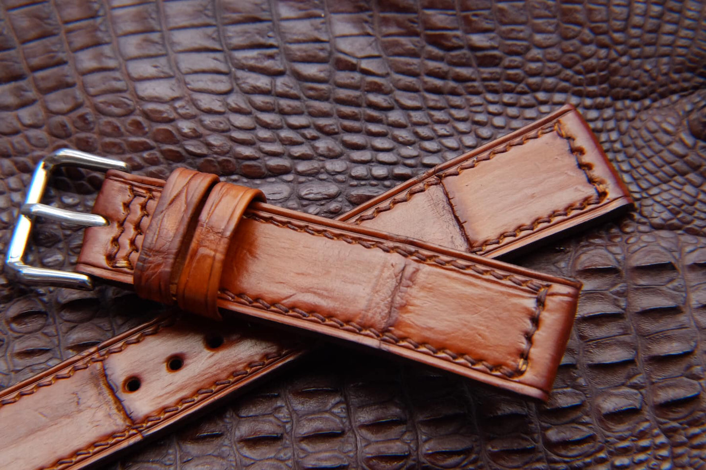 BESPOKE BROWN CROCODILE LEATHER WATCH STRAP HDCS71