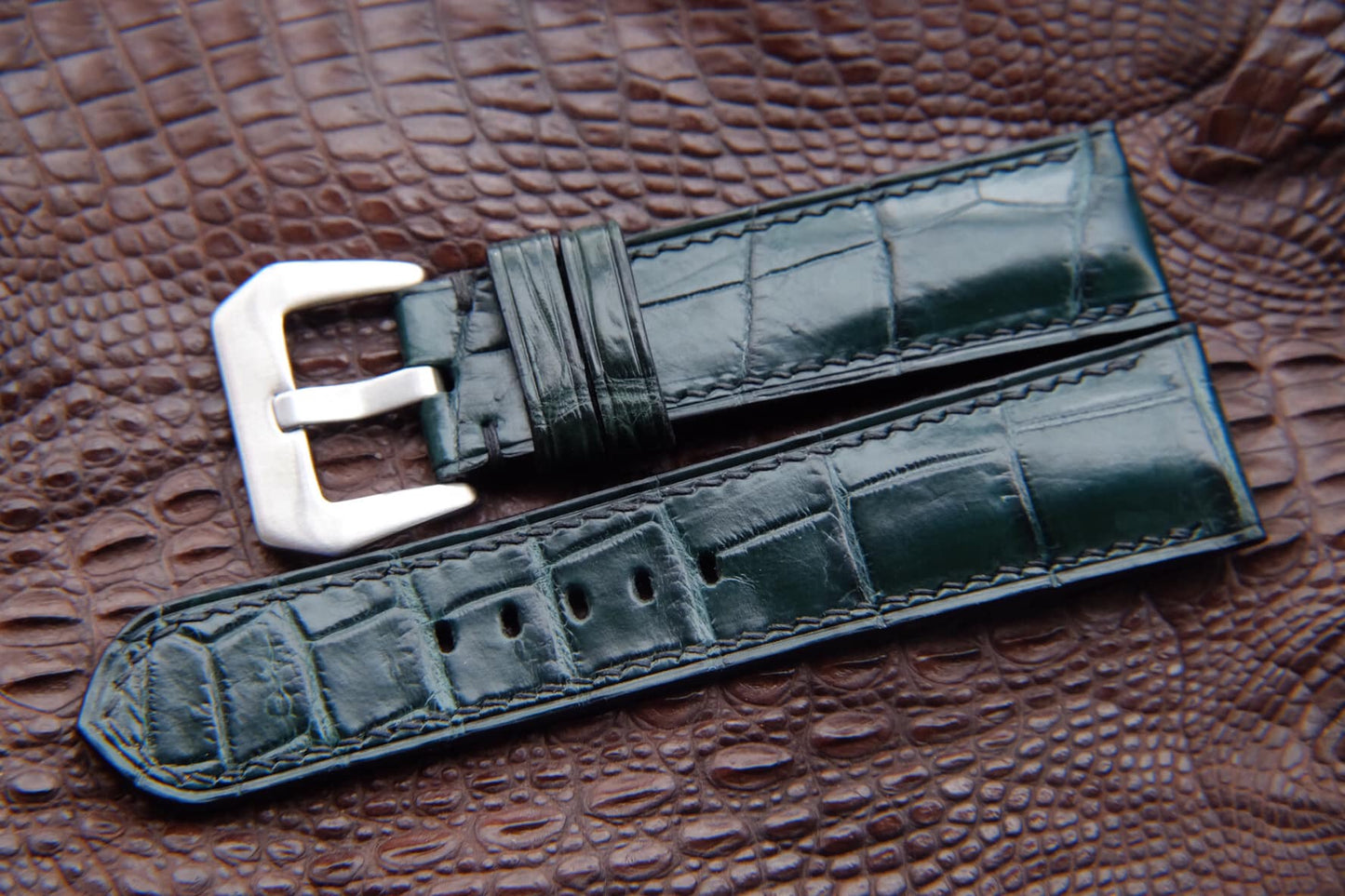 BESPOKE DARK GREEN CROCODILE LEATHER WATCH STRAP HDCS54