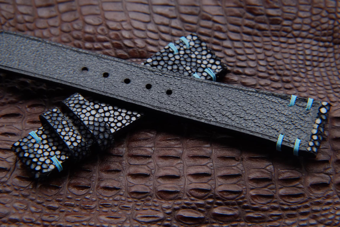 BESPOKE GENUINE NO PEARL BLACK STINGRAY LEATHER WATCH STRAP HDST18