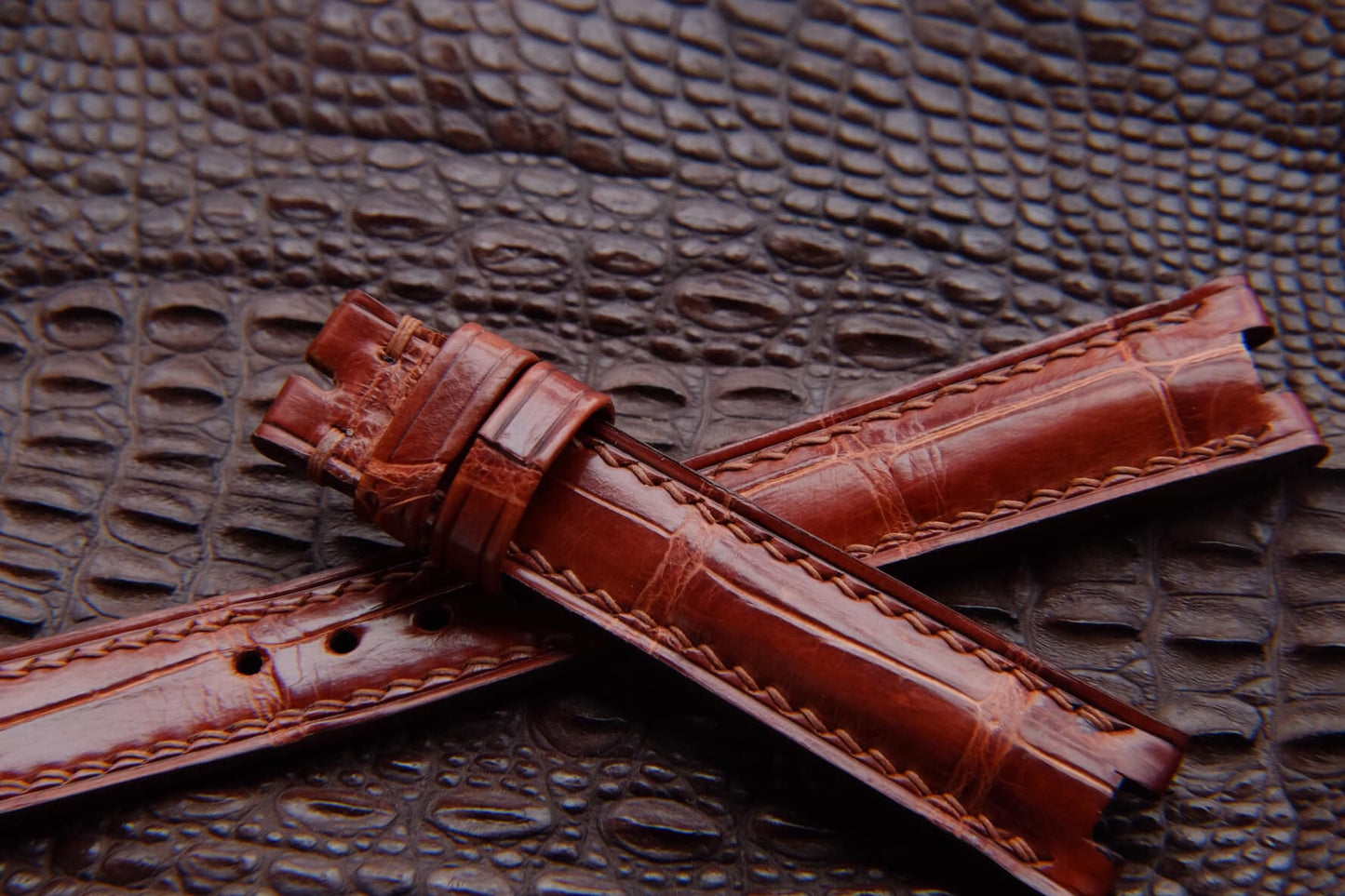 BESPOKE BROWN CROCODILE LEATHER WATCH STRAP HDCS65