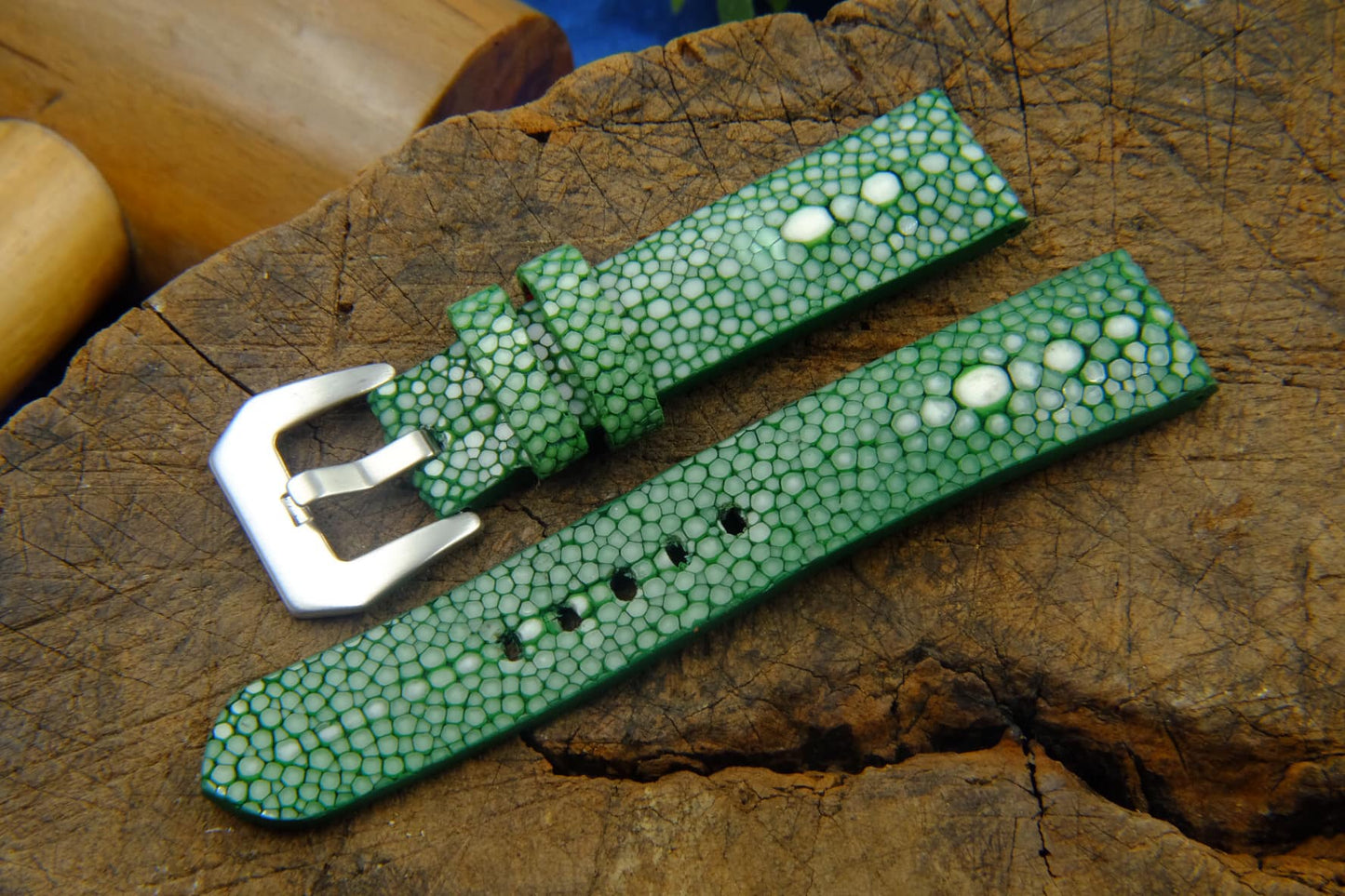 BESPOKE GENUINE TWO PEARL GREEN STINGRAY LEATHER WATCH STRAP HDST24