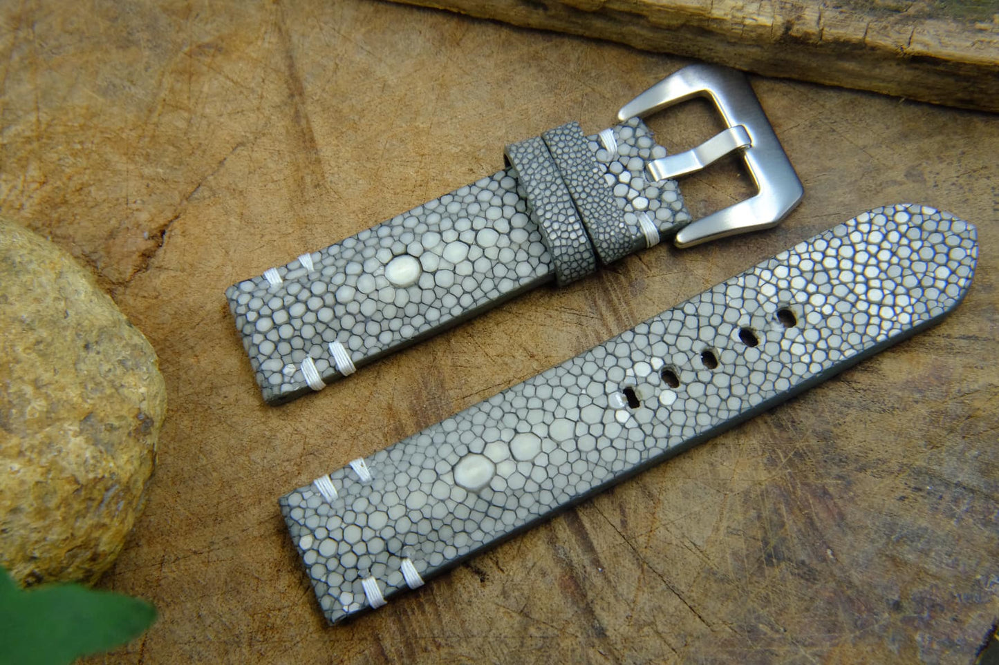 BESPOKE GENUINE TWO PEARL GREY STINGRAY LEATHER WATCH STRAP HDST28