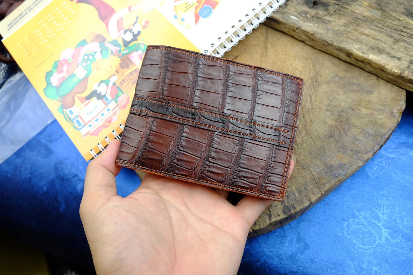 BESPOKE GENUINE DARK BROWN CROCODILE BIFOLD MAN WALLET HDWA21