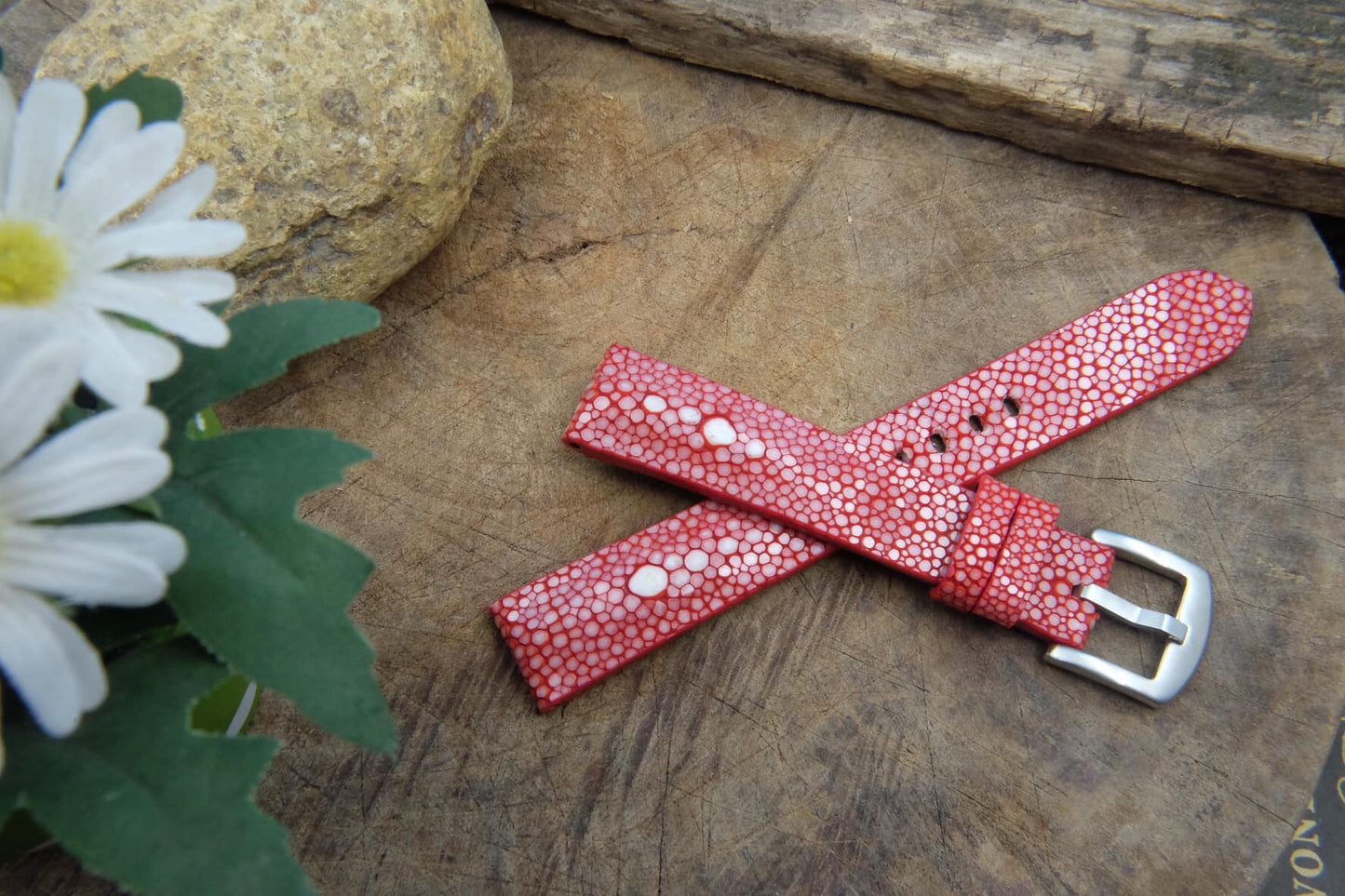 BESPOKE GENUINE TWO PEARL RED STINGRAY LEATHER WATCH STRAP HDST27