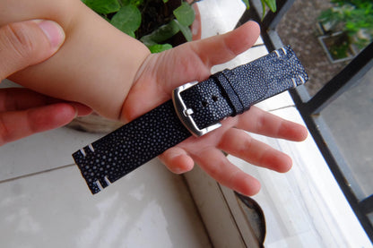 BESPOKE GENUINE NO PEARL BLACK STINGRAY LEATHER WATCH STRAP HDST38