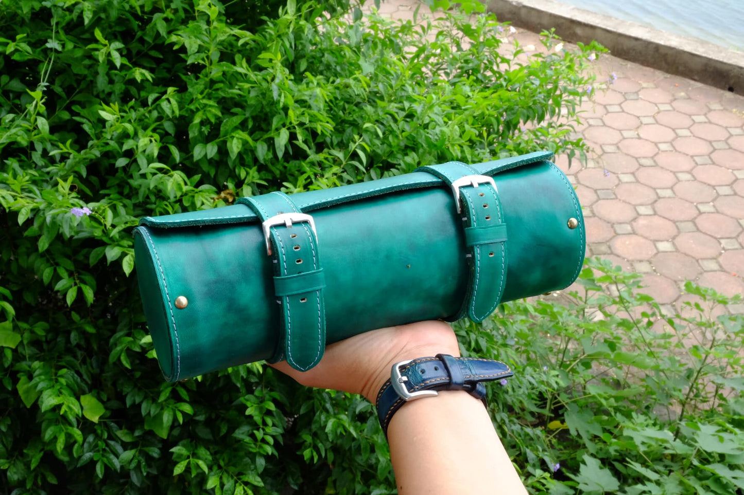 Green hand dyed patina leather watch roll HDWR23