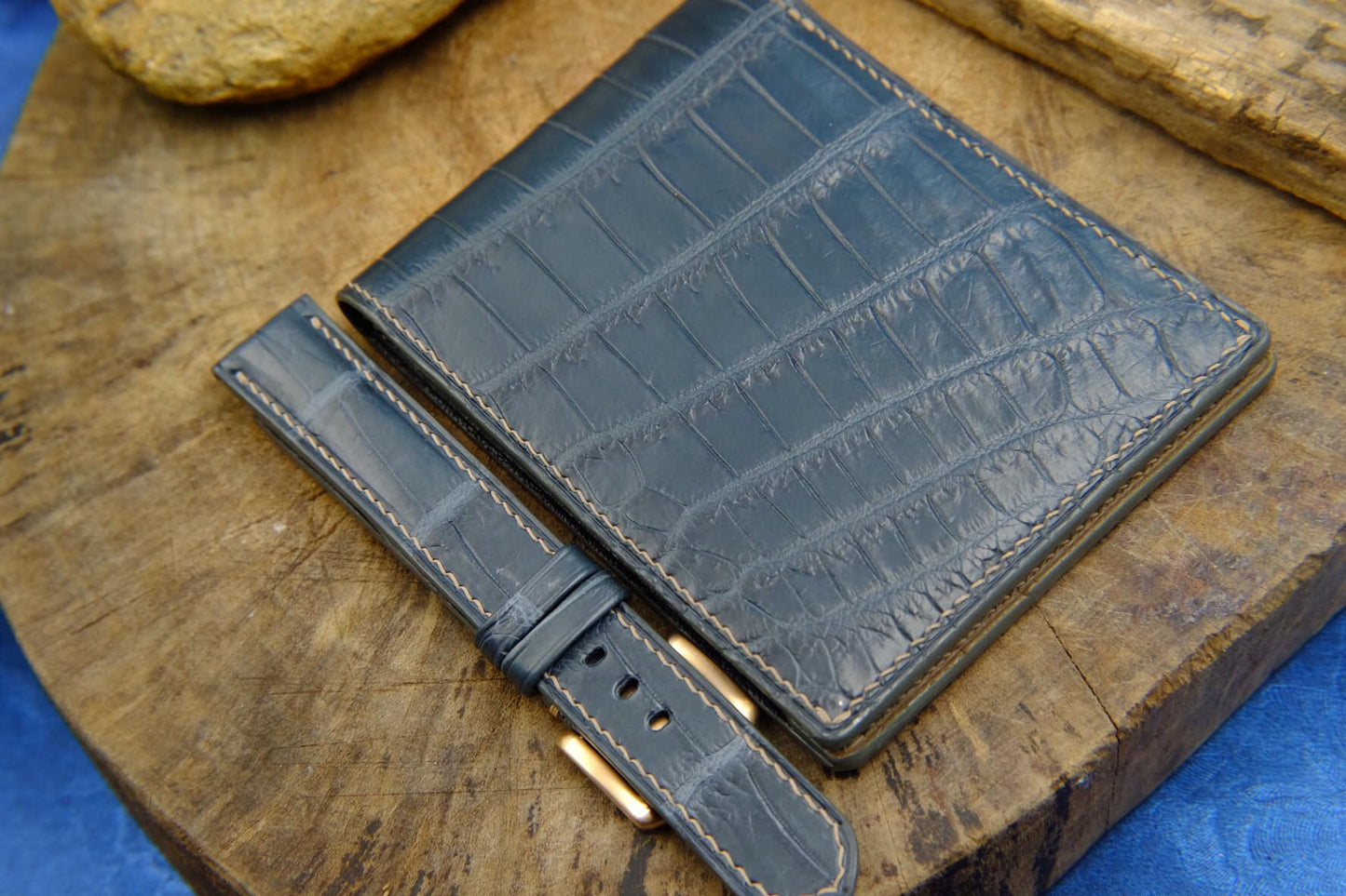 BESPOKE GENUINE GREY CROCODILE BIFOLD MAN WALLET HDWA18