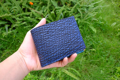 BESPOKE GENUINE BLUE SHARK BIFOLD MAN WALLET HDWA03