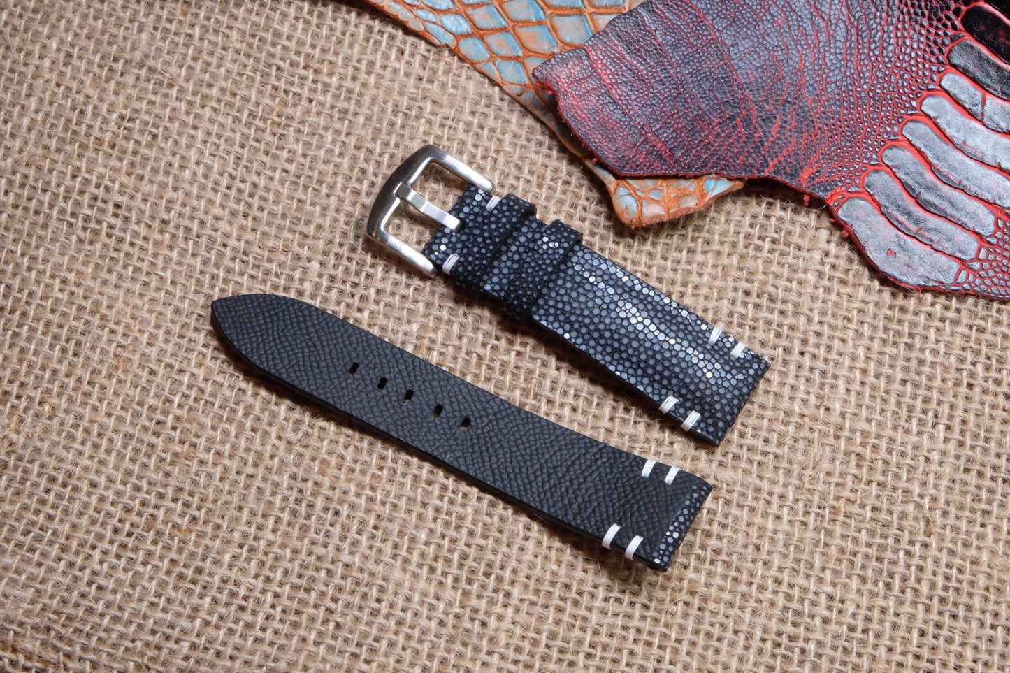 Black no pearl stingray leather watch strap HDST100