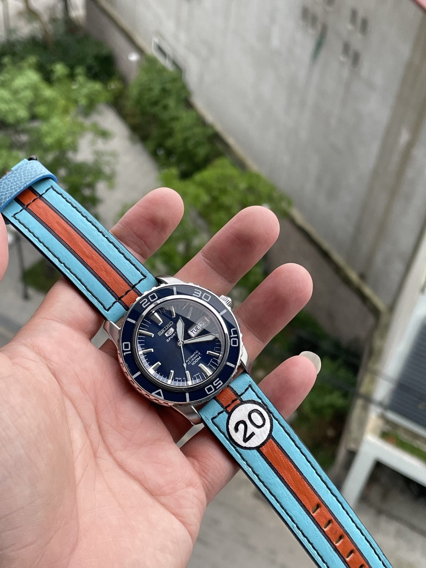 Blue hand painted cow leather strap gulf theme HDHPC01