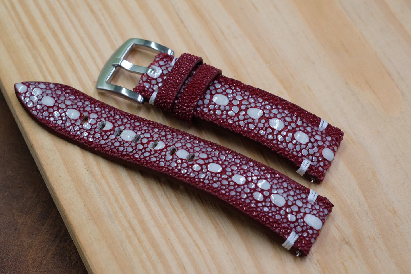 Burgundy red row stone stingray leather watch strap HDST121