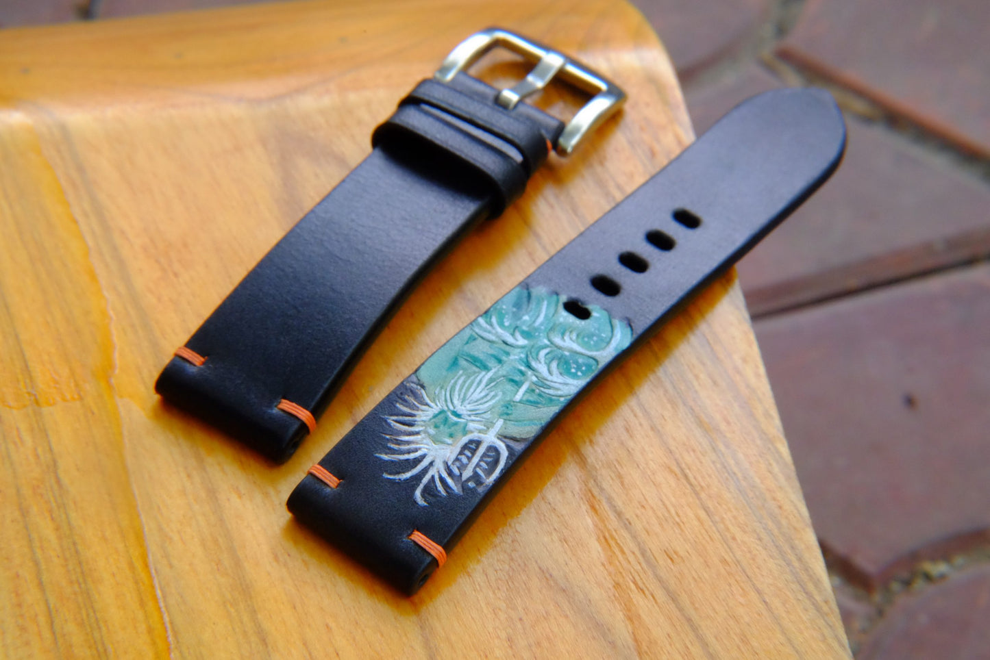 BESPOKE GENUINE BLACK CARVED COW LEATHER WATCH STRAP HDLE43